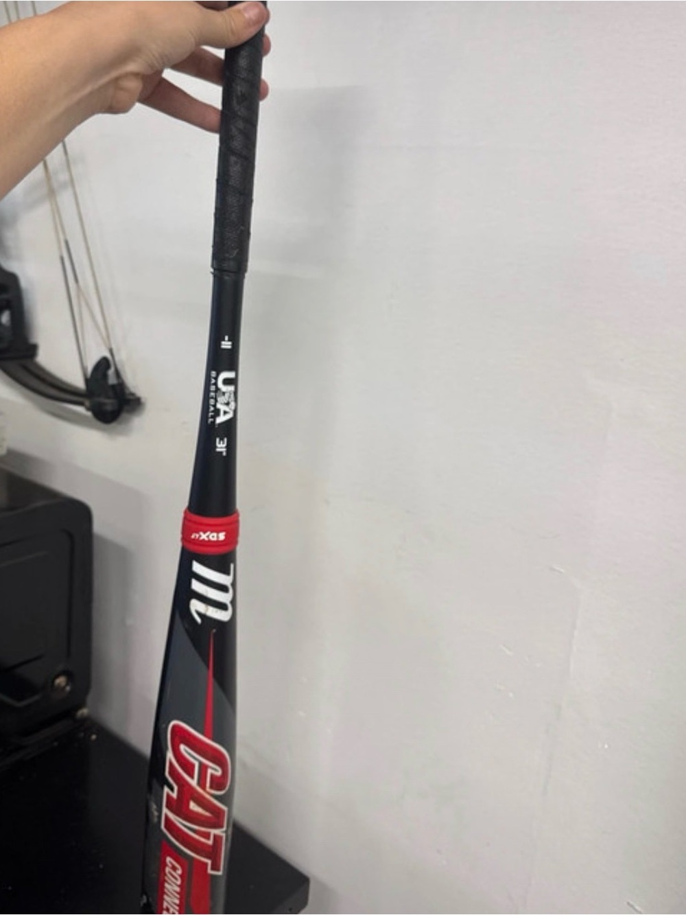 Youth CAT Connect Bat - Black and Red